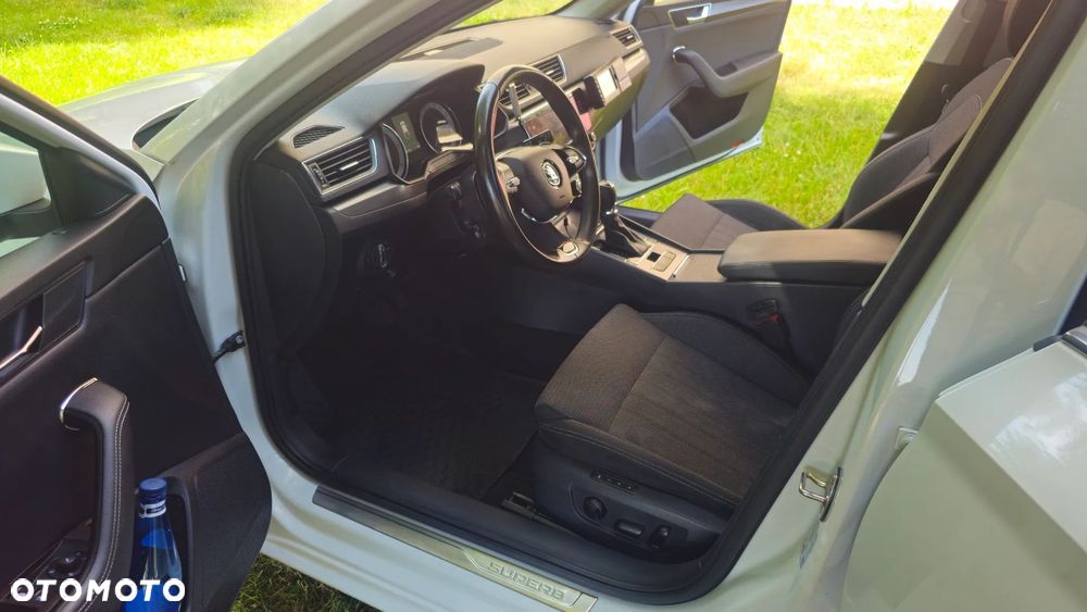 Skoda Superb 2.0 TDI Style DSG7 - 7