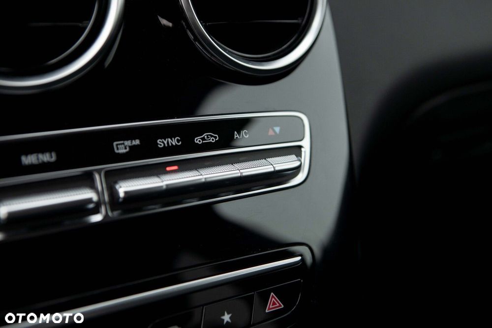 Mercedes-Benz GLC 200 d 4-Matic - 30