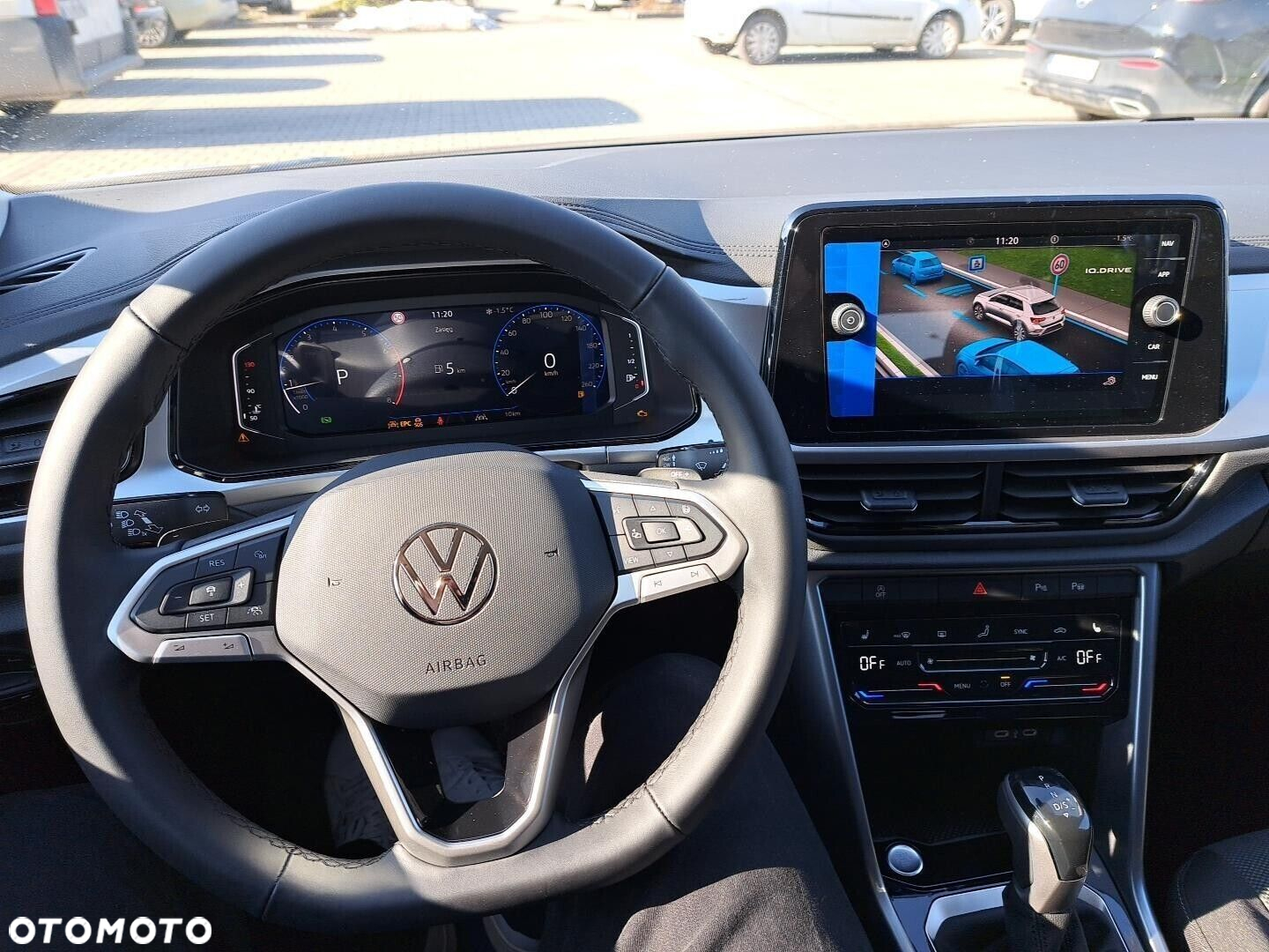 Volkswagen T-Roc 1.5 TSI Life Plus DSG - 11