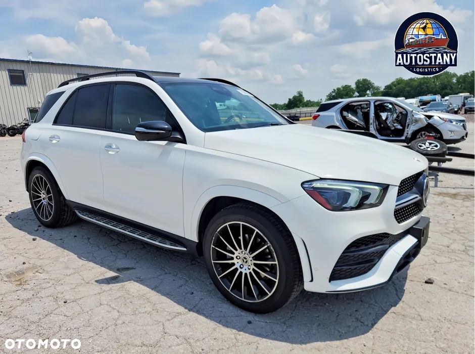 Mercedes-Benz GLE - 1