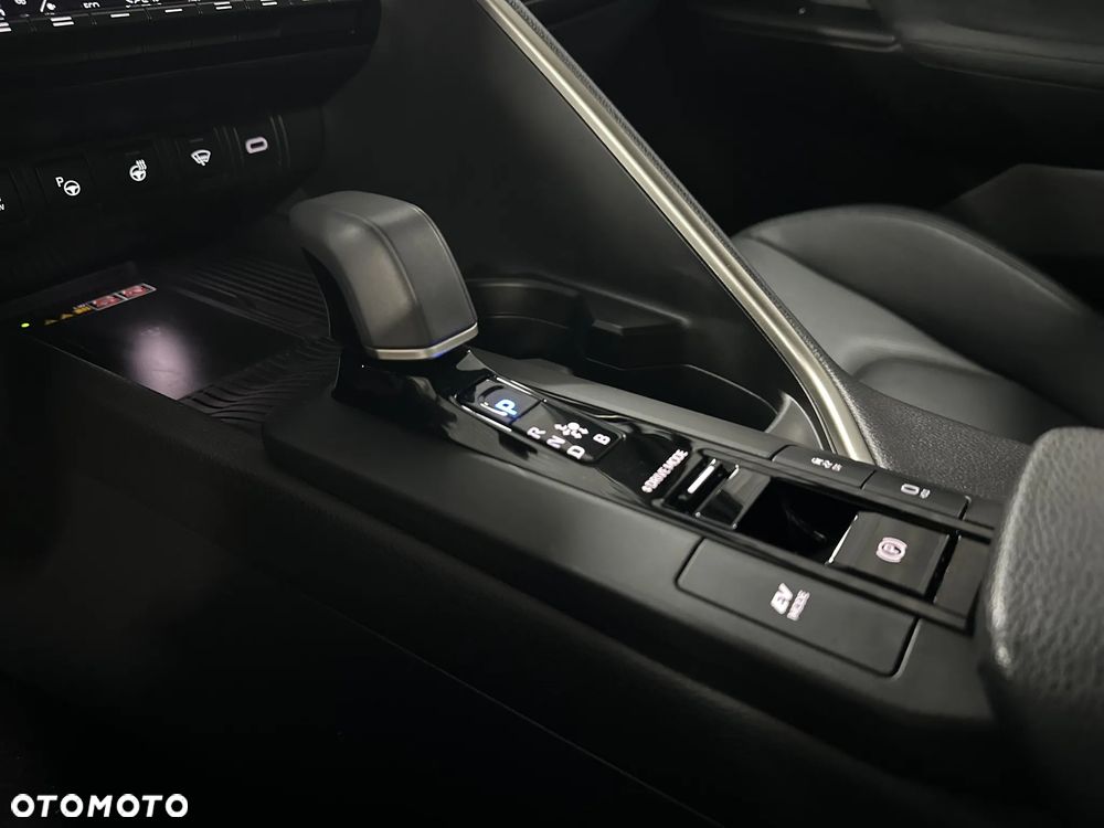 Toyota C-HR 2.0 Hybrid Dynamic Force Executive - 26