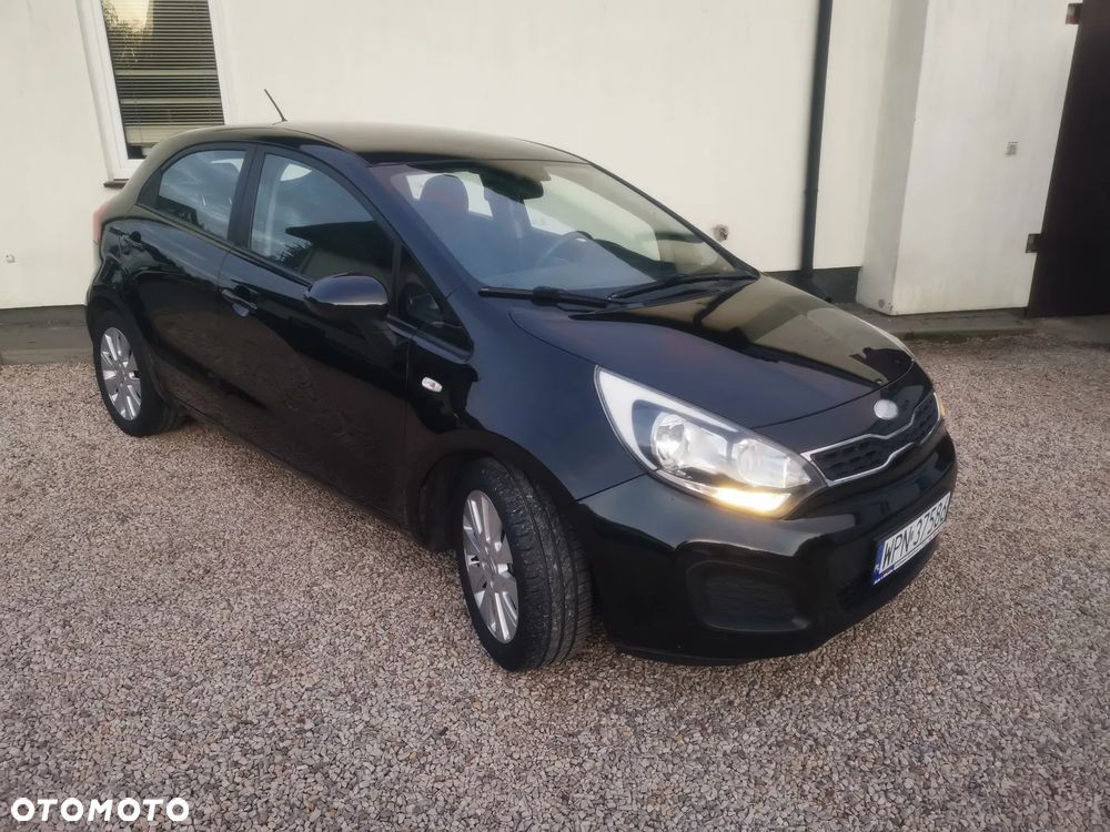 Kia Rio 1.2 Attract - 2