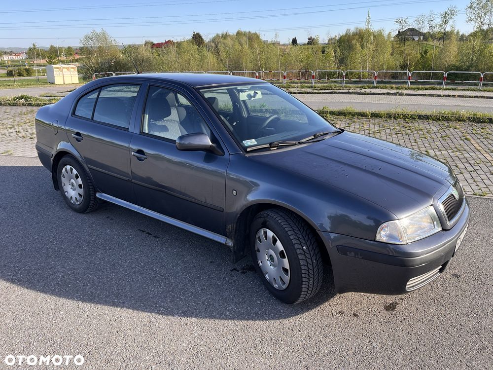 Skoda Octavia - 2