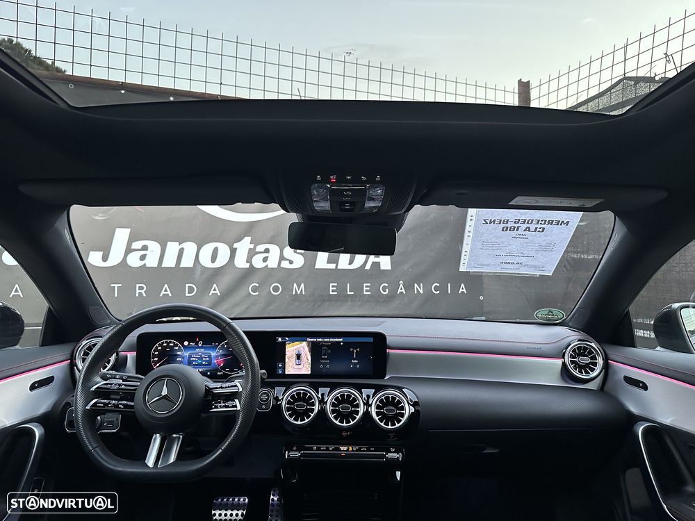 Mercedes-Benz CLA 180 7G-DCT AMG Line - 13
