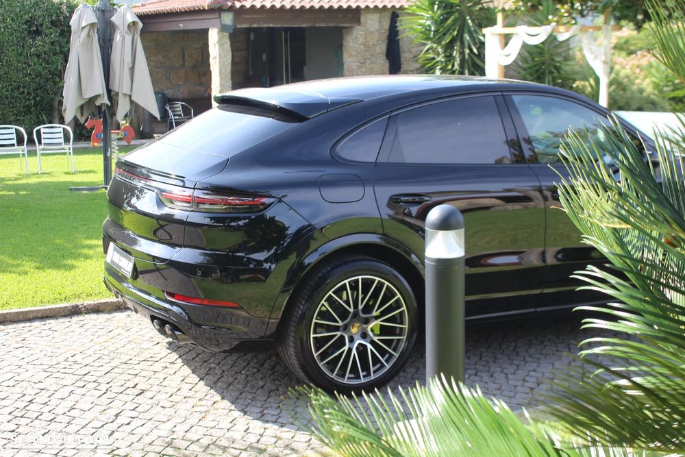 Porsche Cayenne Coupé E-Hybrid Platinum Edition - 6