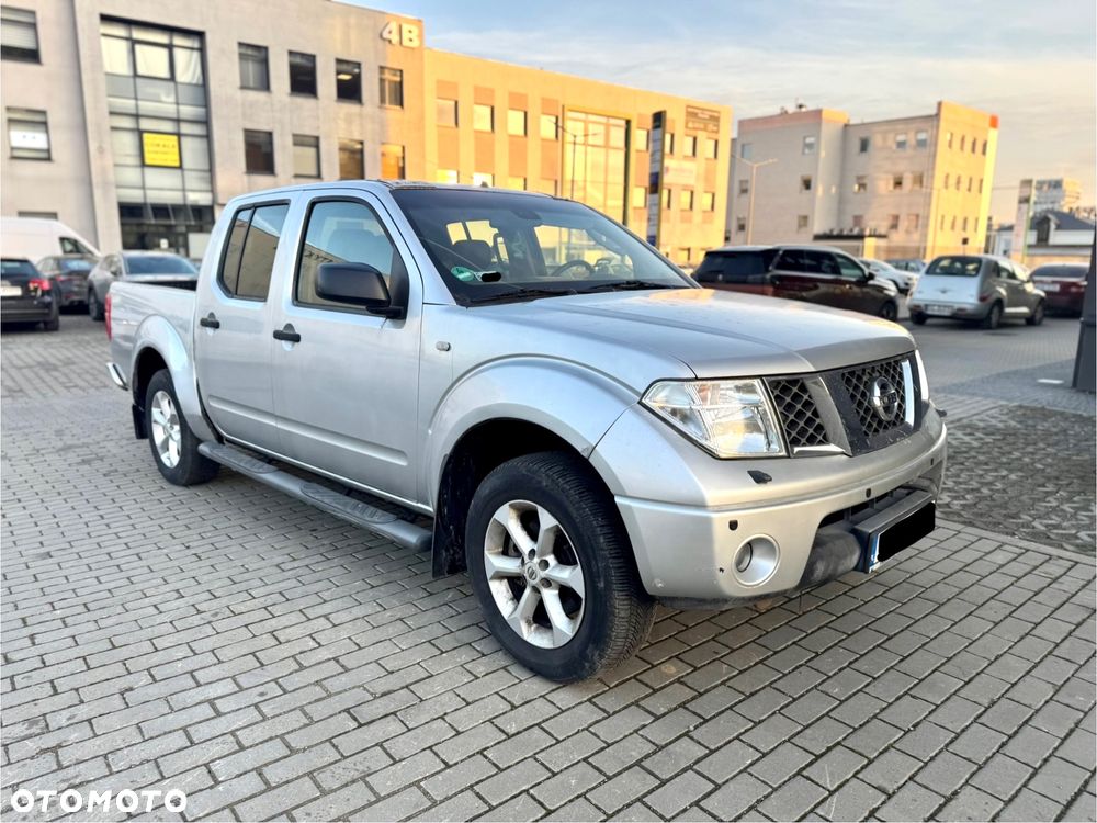 Nissan Navara 2.5 D SE Limited - 1