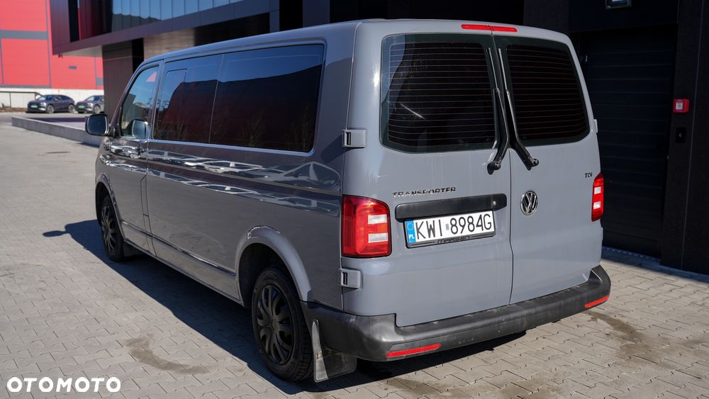 Volkswagen Transporter - 2