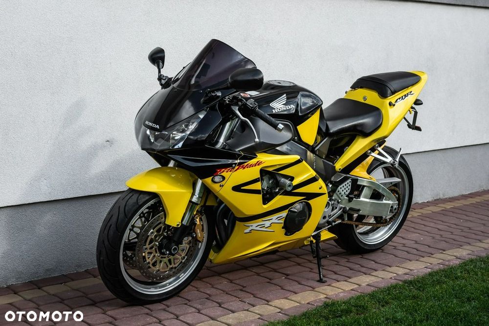 Honda CBR - 6