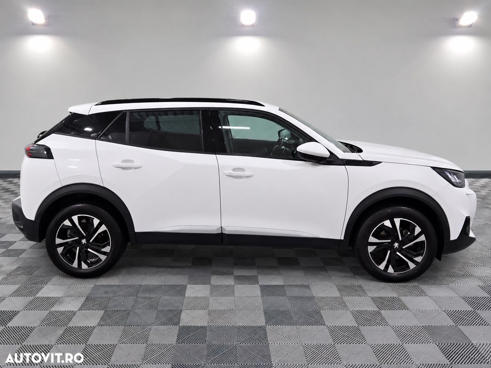 Peugeot 2008 PureTech 130 EAT8 Allure Pack - 9