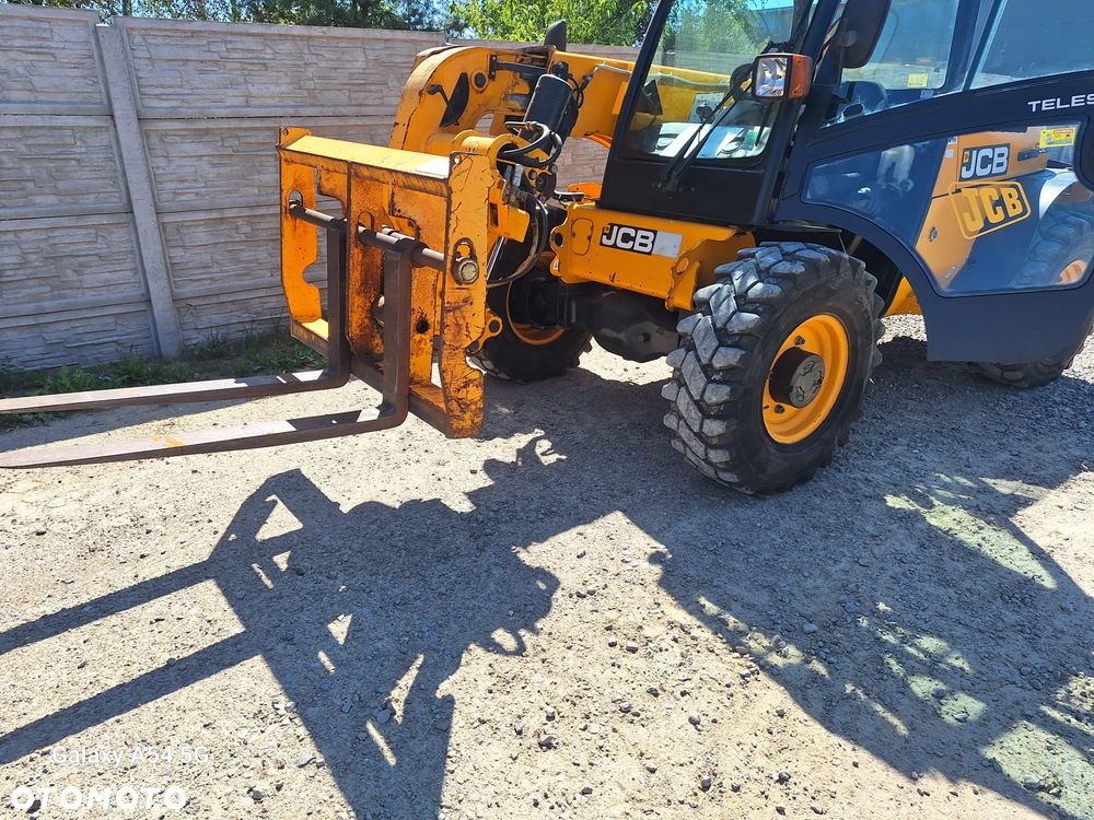 JCB 527-55 - 9