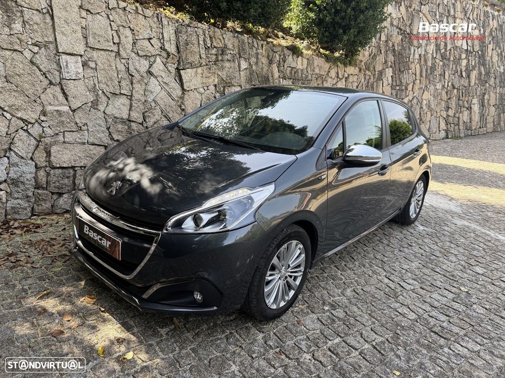 Peugeot 208 1.6 BlueHDi Style - 2
