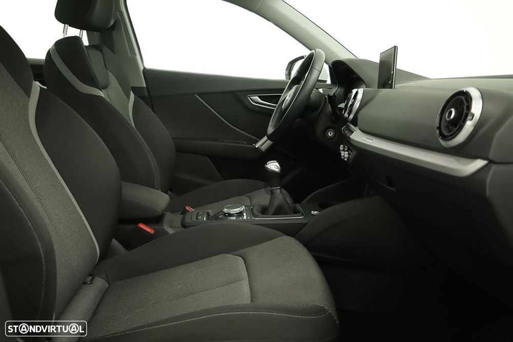 Audi Q2 30 TFSI Advanced - 21