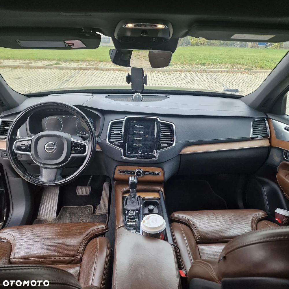 Volvo XC 90 D5 AWD R-Design 7os - 7
