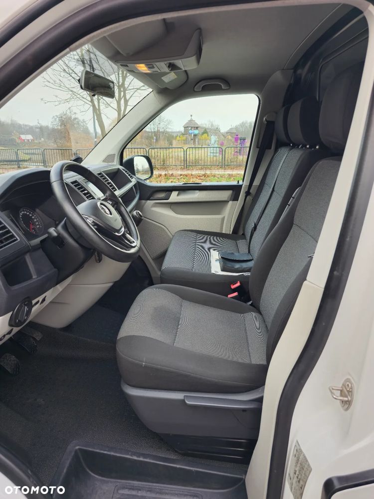 Volkswagen Transporter T6 - 25