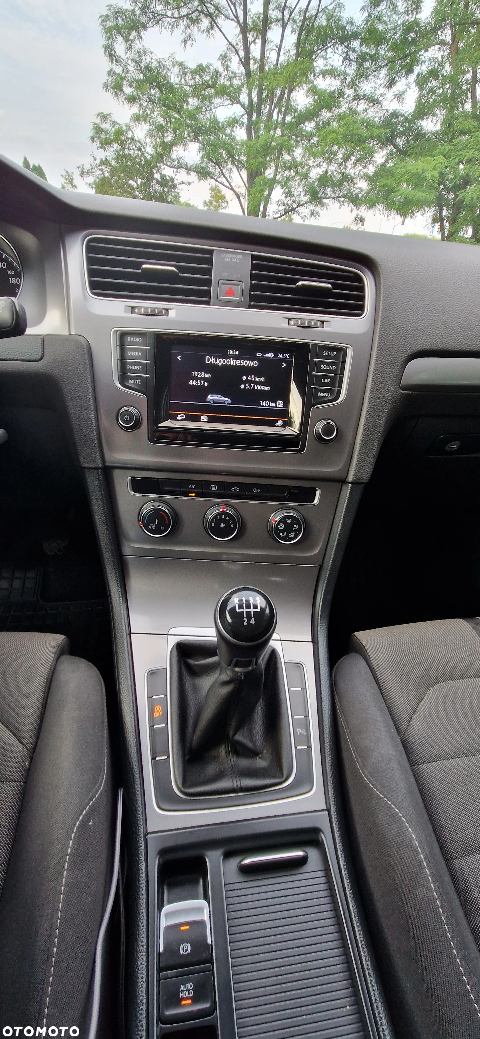 Volkswagen Golf VII 1.6 TDI BMT Trendline - 6