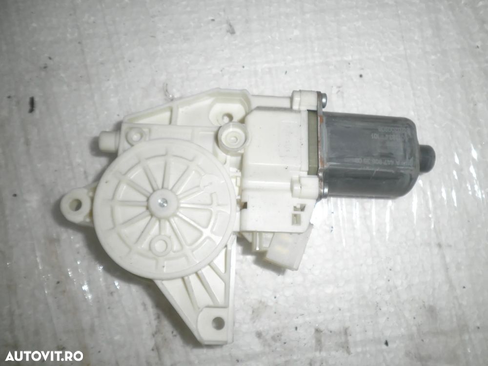 Motoras macara geam stanga / dreapta fata Mercedes Vito W447 A4479063500 A4479063600