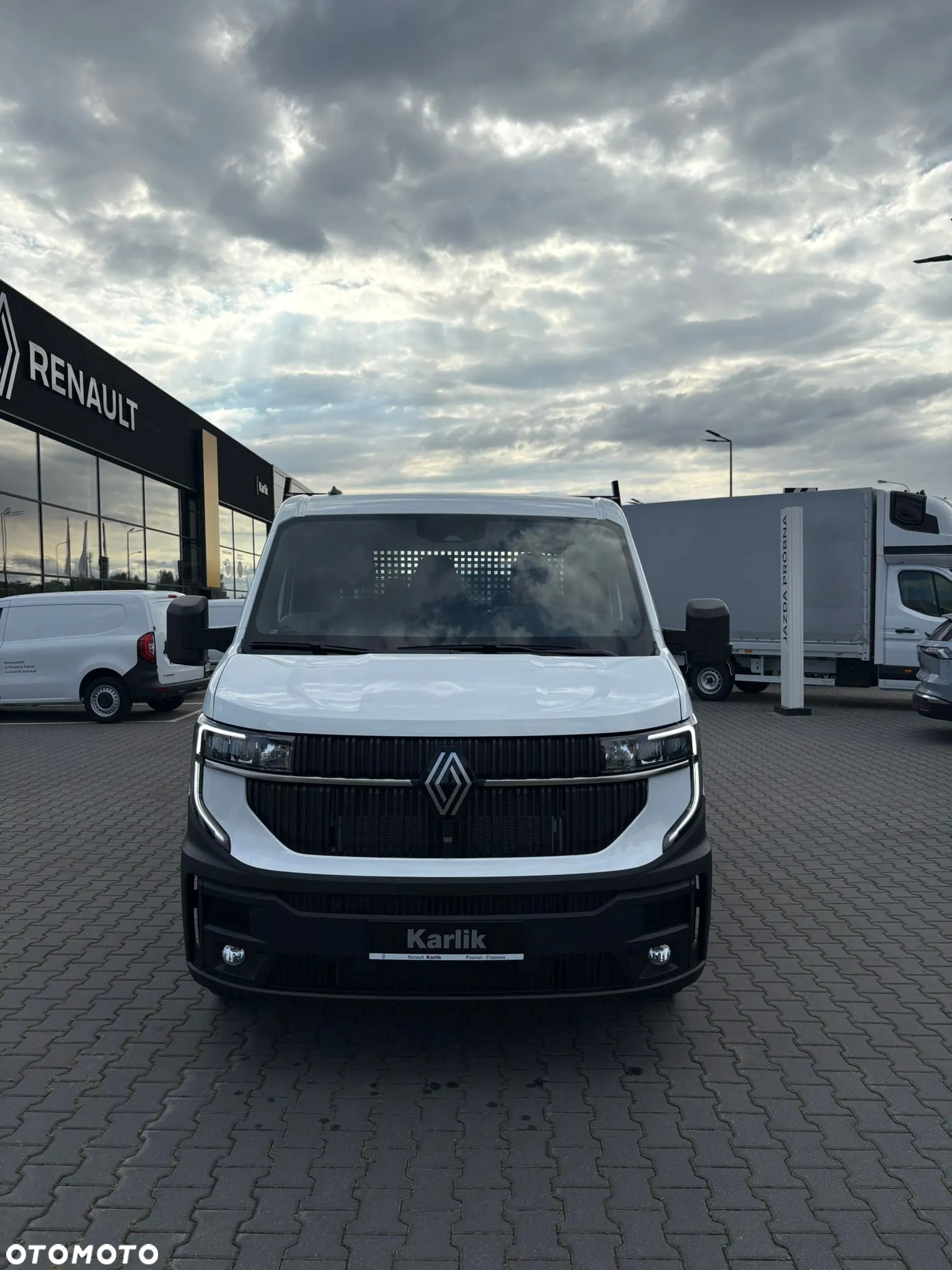 Renault nowy Master skrzynia otwarta 4,2 - 3