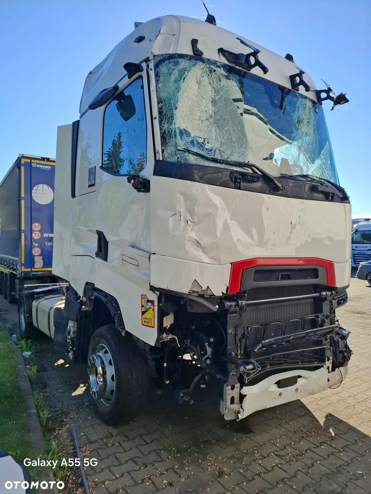 Renault T
