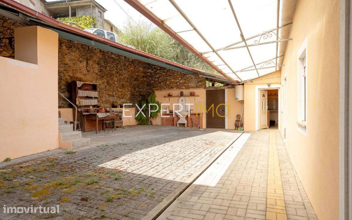 MORADIA T3 EM PROPRIEDADE DE 8.190 M² | Sobrosa, Espinho, Mortágua - Grande imagem: 2/19