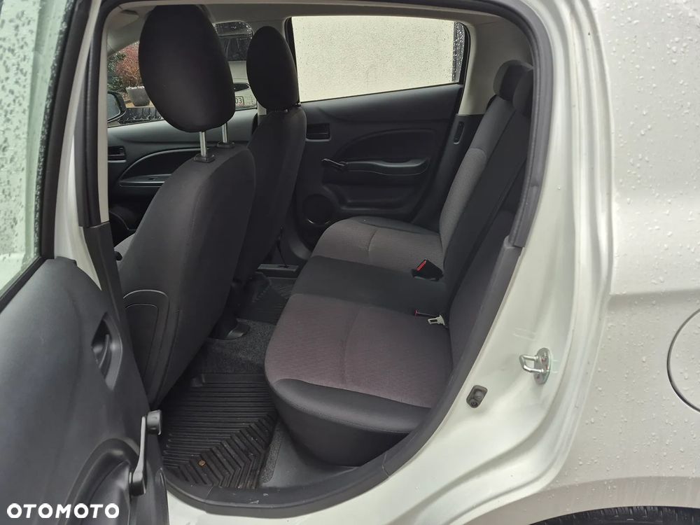 Mitsubishi Space Star 1.0 Inform - 15