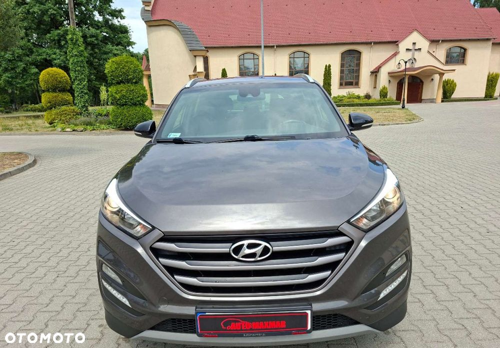 Hyundai Tucson - 2