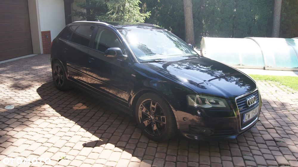 Audi A3 Sportback 2.0 TDI S line Sportpaket plus - 4