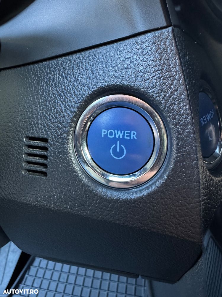Toyota Auris 1.8 L VVT-i Hybrid Sol + - 20