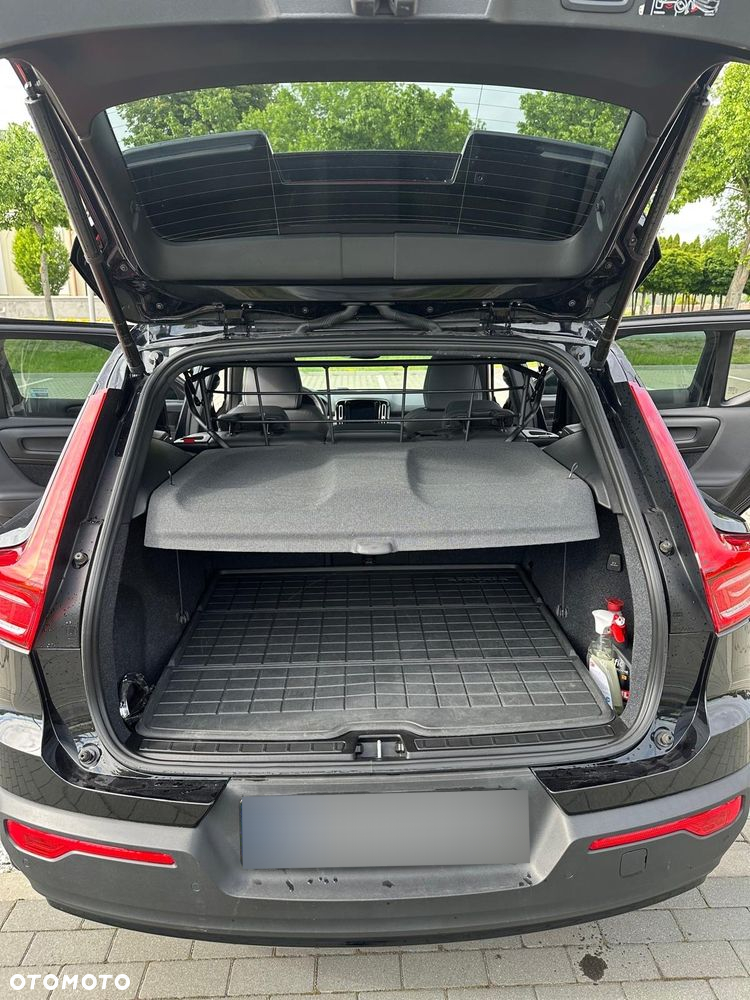 Volvo XC 40 T5 AWD R-Design - 8