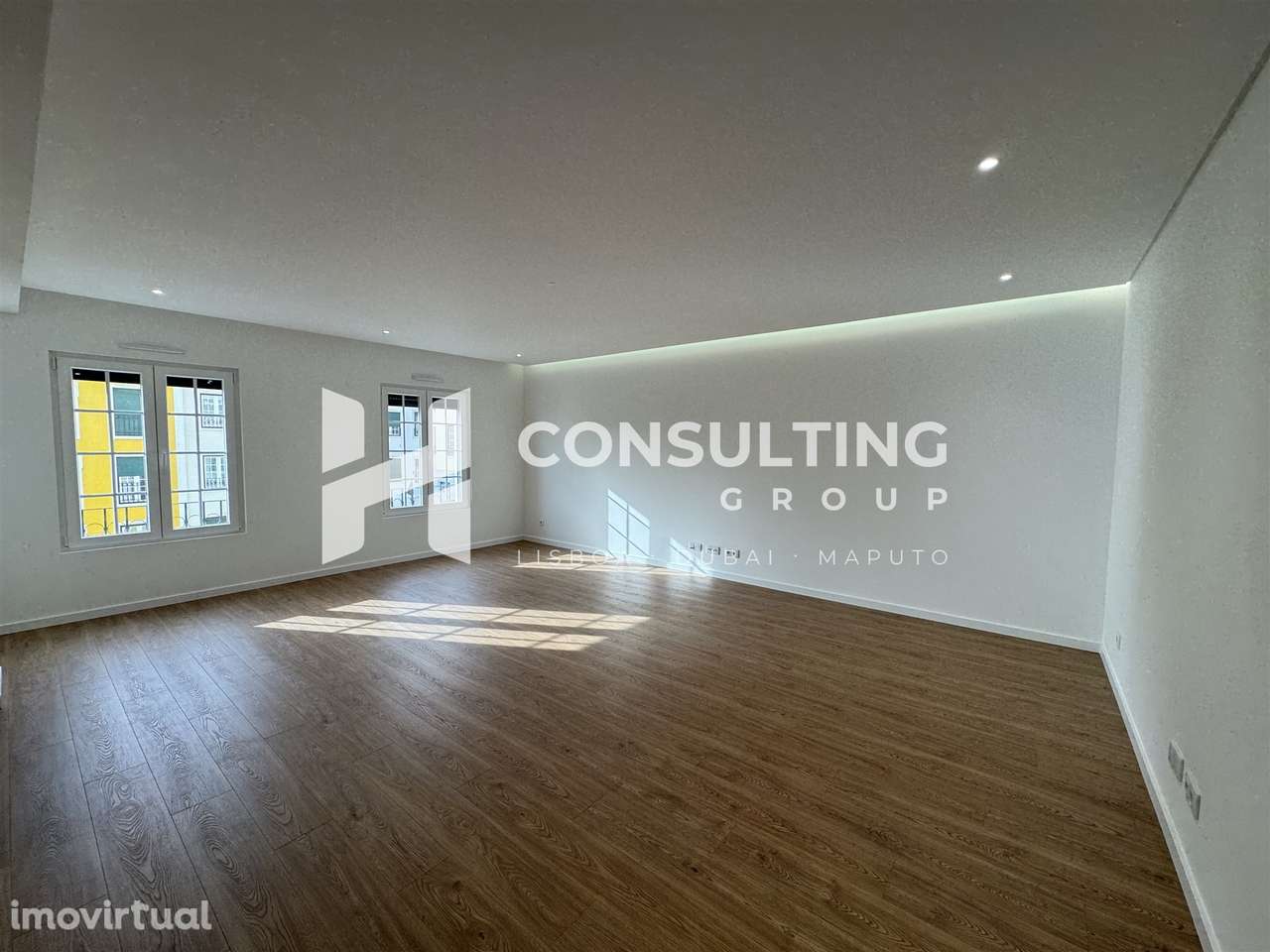 Apartamento T2 Venda em Águas Livres,Amadora - Grande imagem: 2/56