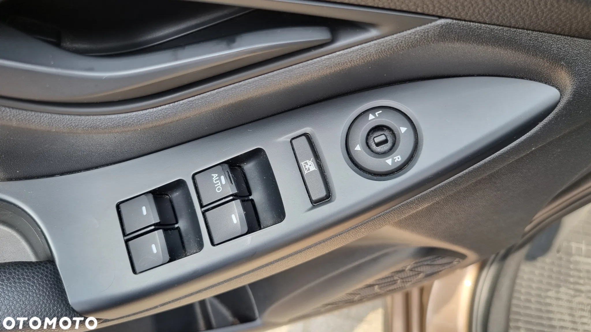 Hyundai ix20 1.6 Comfort - 25