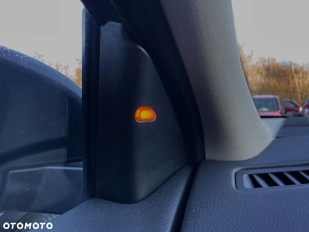 Nissan Qashqai 1.2 DIG-T N-Connecta EU6 - 35