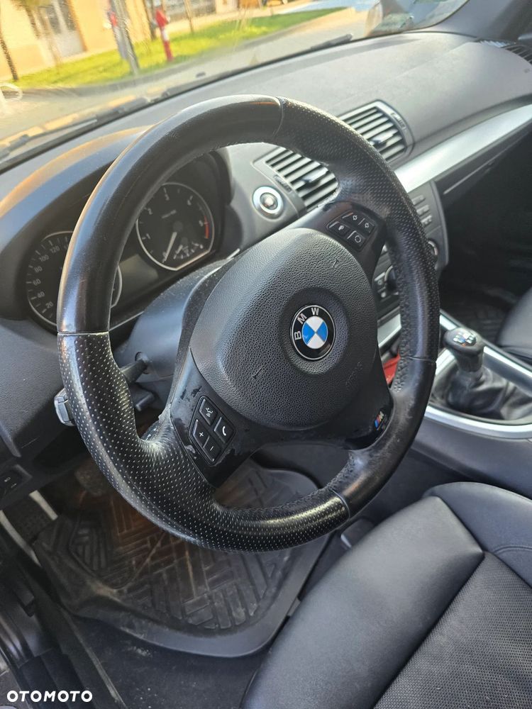 BMW Seria 1 118d - 8