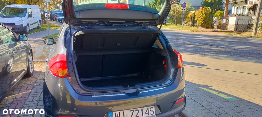 Kia Ceed - 6