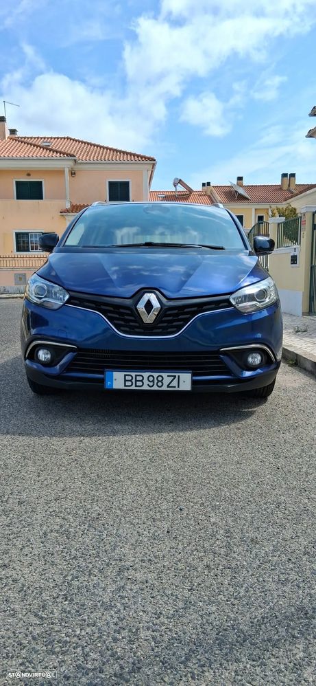 Renault Grand Scénic - 4