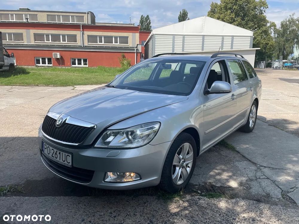 Skoda Octavia 2.0 TDI DPF Elegance - 3