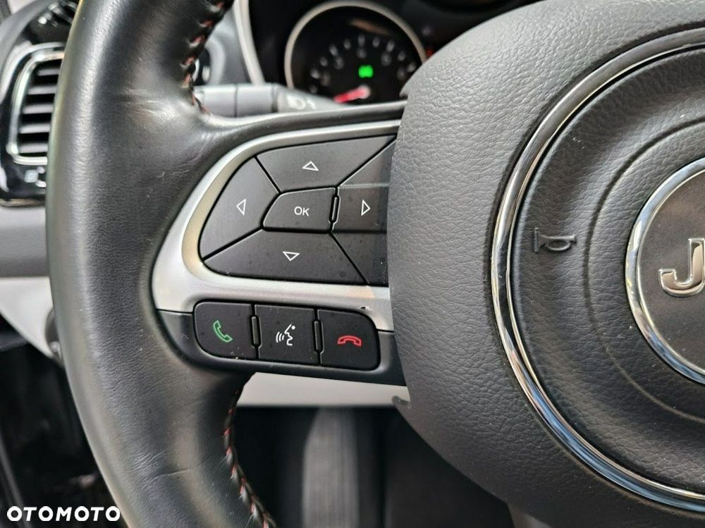 Jeep Compass 1.4 TMair Limited 4WD S&S - 23