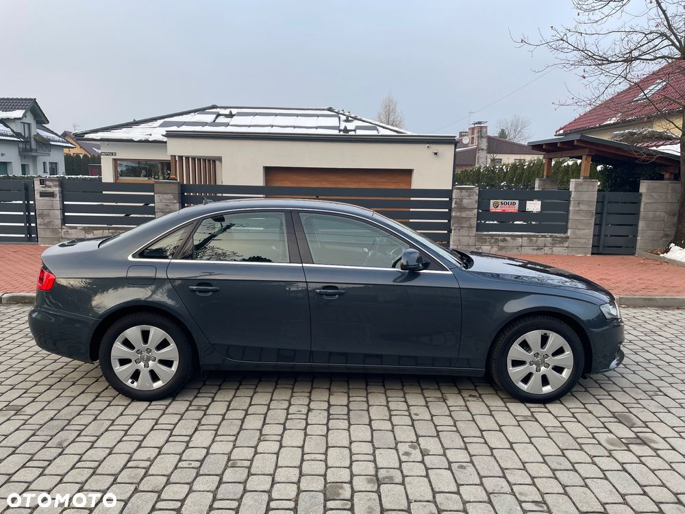 Audi A4 Limousine - 6