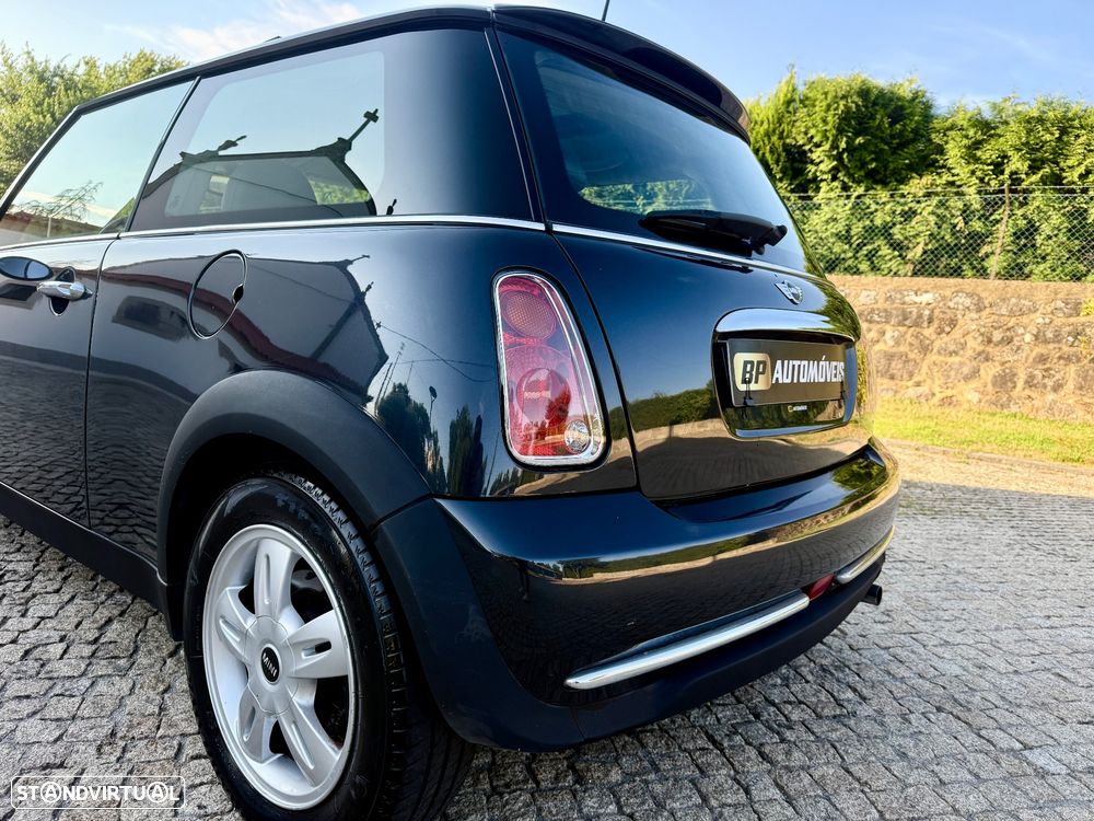 MINI 3 Portas One 1.6 Parklane - 16