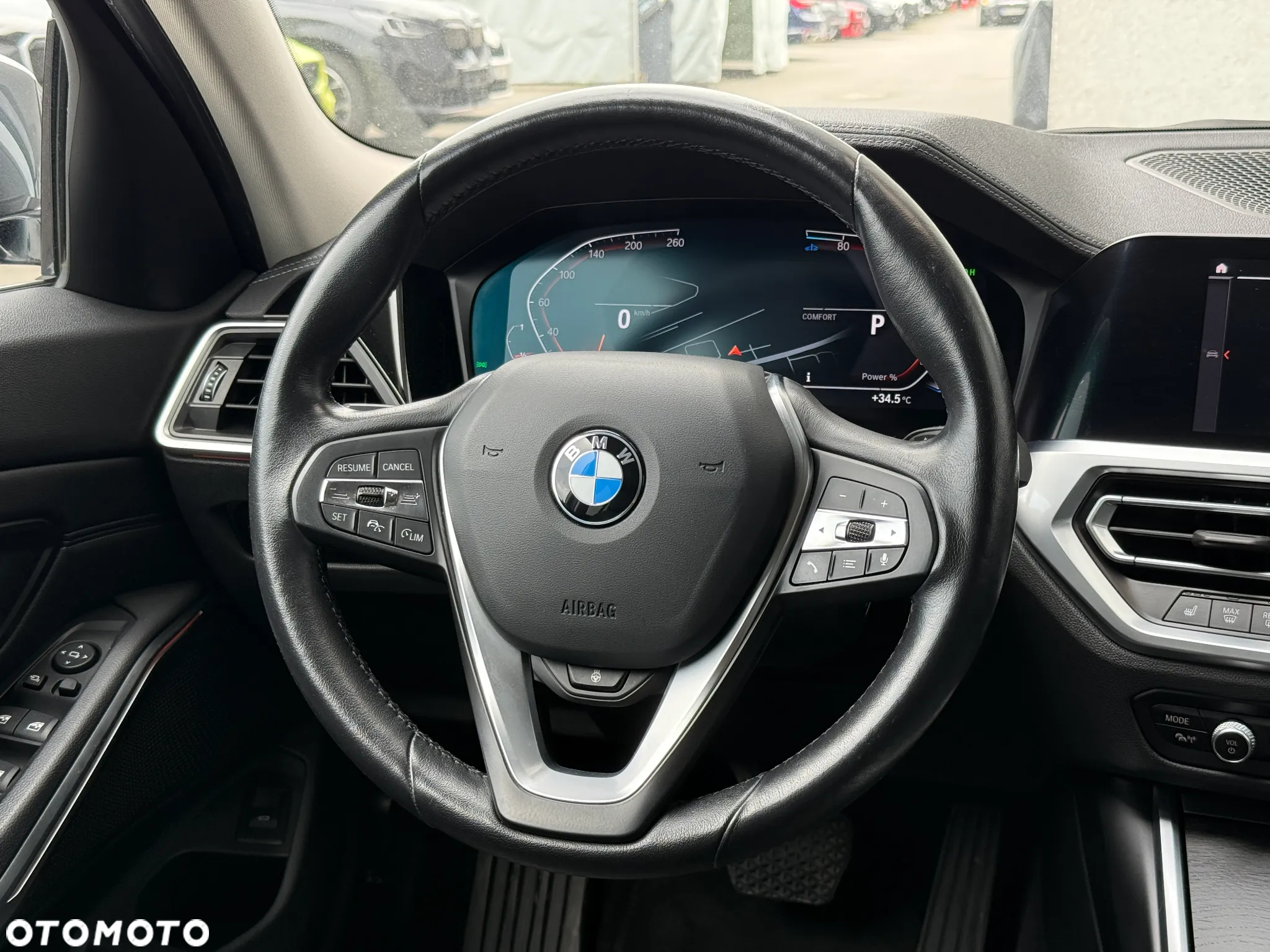 BMW Seria 3 320d xDrive Luxury Line - 17