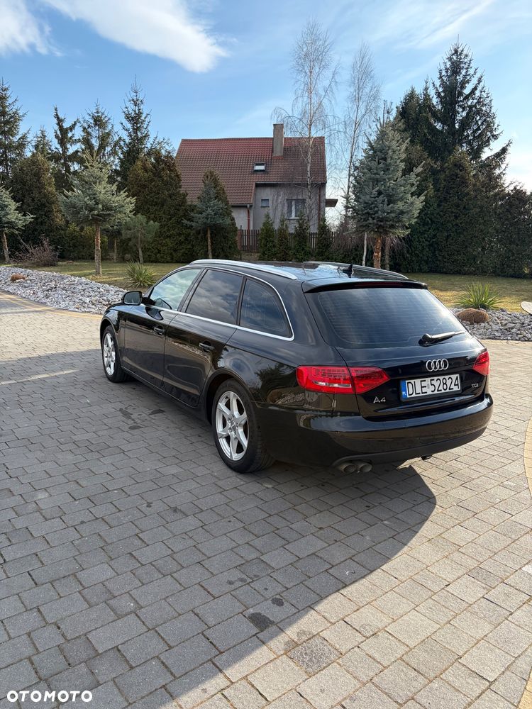 Audi A4 Avant - 2