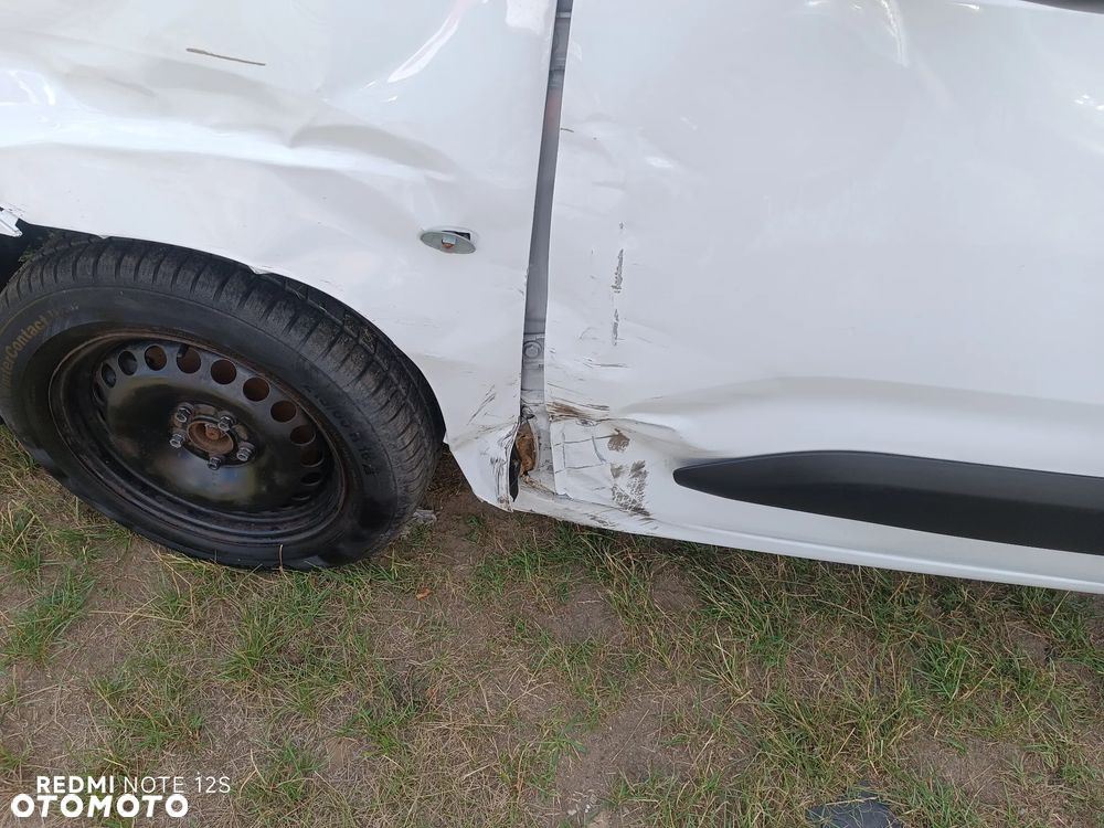 Fiat Doblo 1.5 BlueHDI S&S - 17