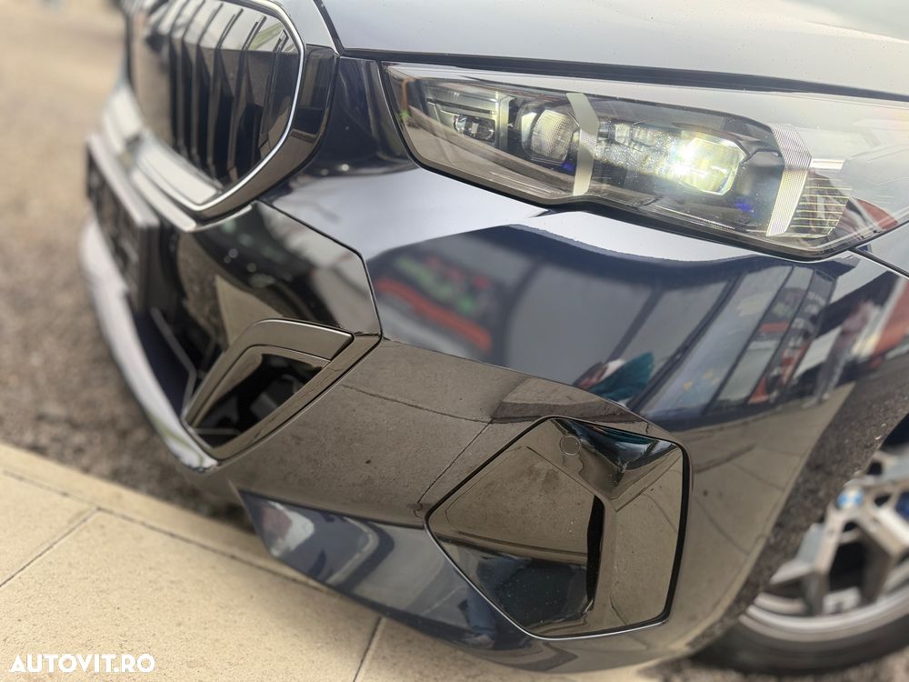 BMW Seria 5 520d xDrive AT MHEV - 24