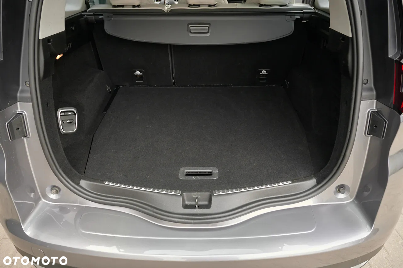Renault Grand Scenic - 37