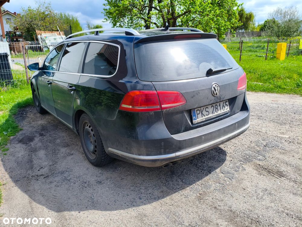 Volkswagen Passat 2.0 TDI Comfortline DSG - 4