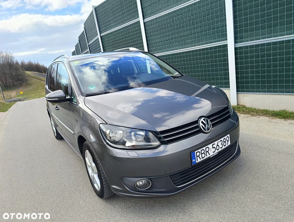 Volkswagen Touran 2.0 TDI DPF BlueMotion Technology Highline - 11