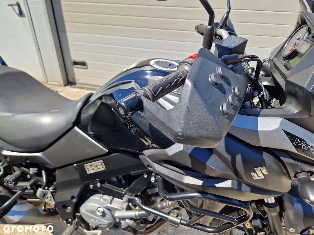 Suzuki V-STROM - 15