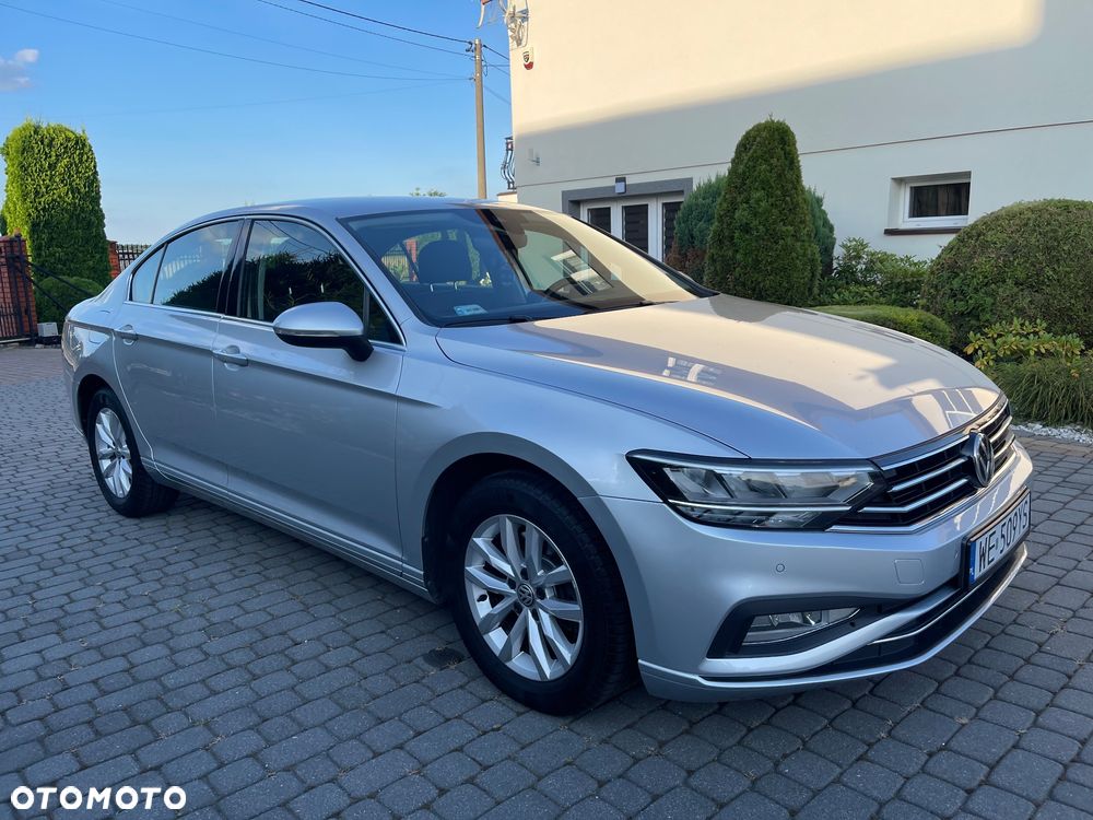 Volkswagen Passat - 7