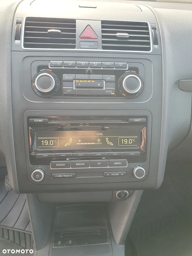 Volkswagen Touran 1.6 TDI DPF Comfortline - 10