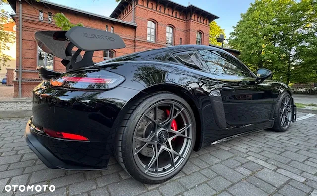 Porsche 718 Cayman GPF GT4 RS PDK - 17