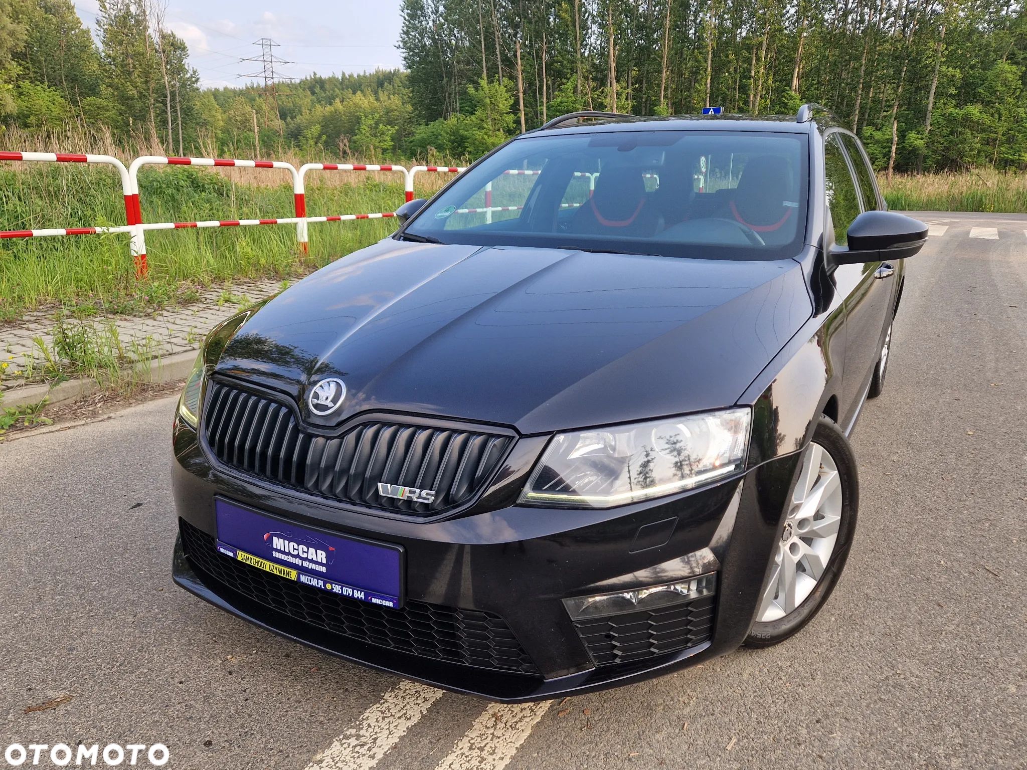 Skoda Octavia Combi 2.0 TDI (Green tec) RS - 1
